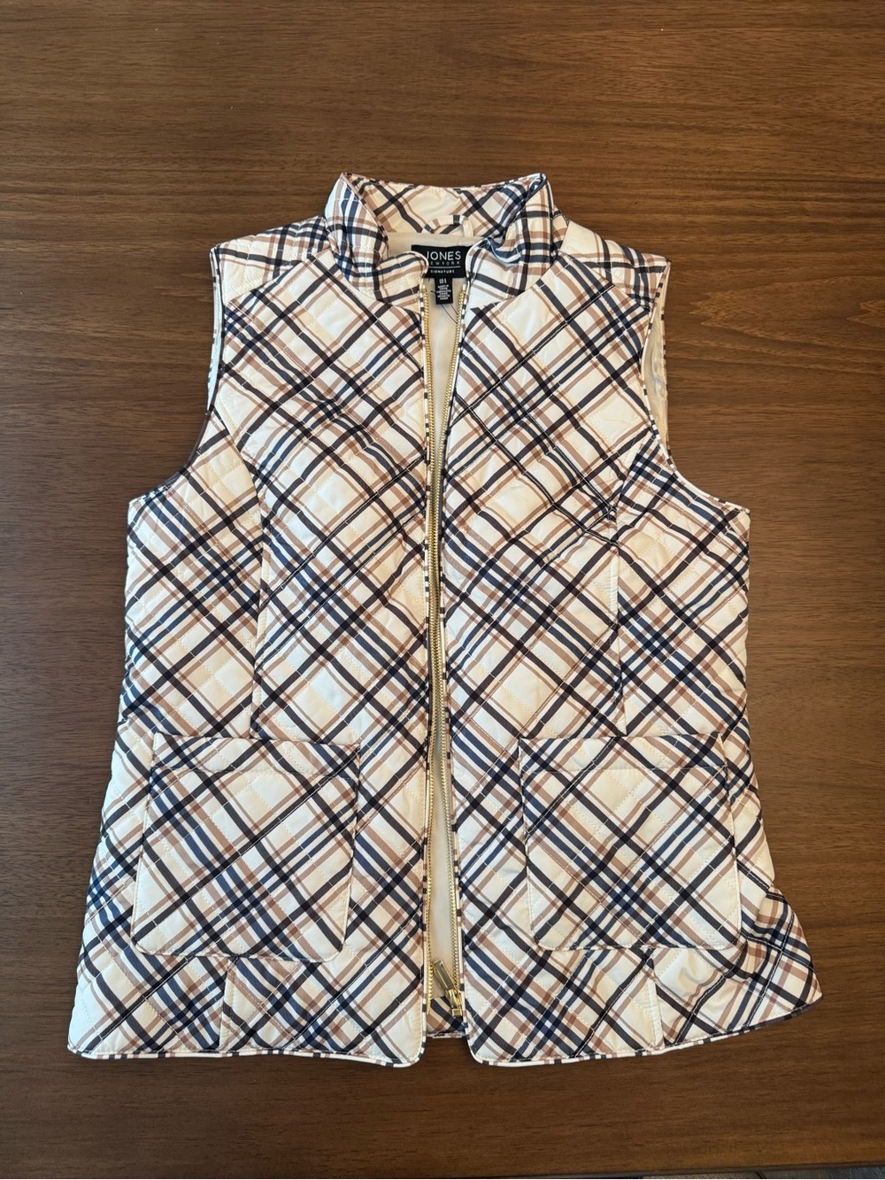 Jones New York Cream Quilted Plaid Vest with Navy & Tan Accents